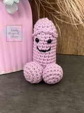 Load image into Gallery viewer, Smiling Willy - Crochet