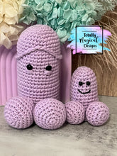 Load image into Gallery viewer, Smiling Willy - Crochet