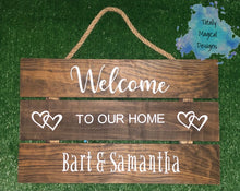 Load image into Gallery viewer, Welcome family sign